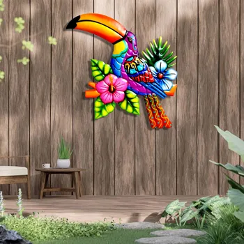Красочный Садовый металлический настенный декор в виде тропической птицы, 4-цветное Подвесное украшение для дома и сада, гирлянда из переработанных стеклянных бусин